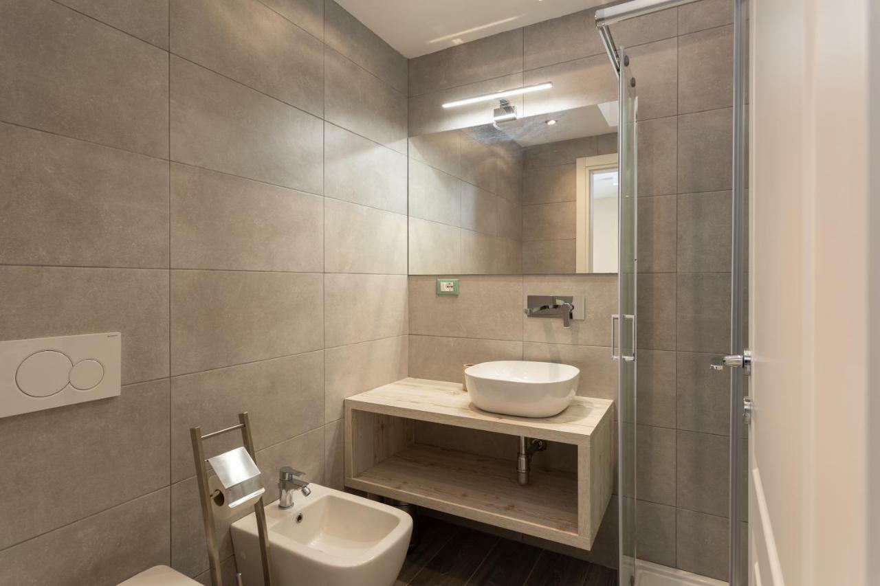 Le Stanze Di Carla! Bagno Privato, Cucina In Comune Флоренция Экстерьер фото